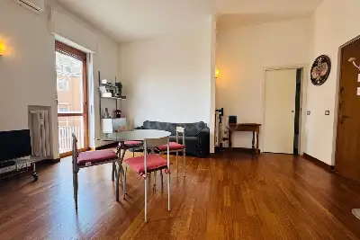 Casa in vendita, Viale Gabriele D'Annunzio, Milano