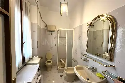 Casa in affitto, Via San Tommaso d'Aquino, Roma