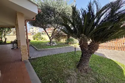 Villa in vendita, Via Luigi Savignoni, Roma