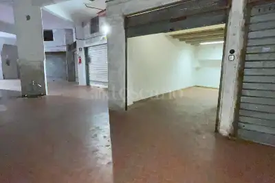 Box in vendita, Via degli Opimiani, Roma