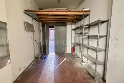 Laboratorio in vendita, Via Arcivescovo Romilli, Milano