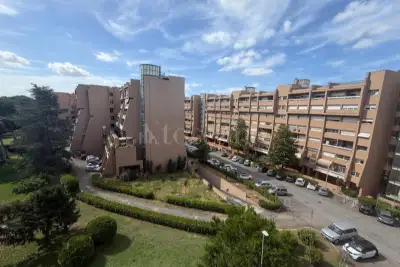 Casa in vendita, Via Elio Lampridio Cerva, Roma