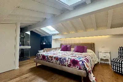 Villino a Schiera in vendita, Via Antonio Pacinotti, Prato