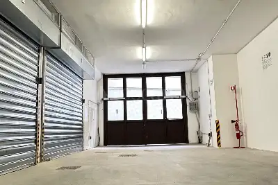 Box in vendita, Via delle Calasanziane, Roma