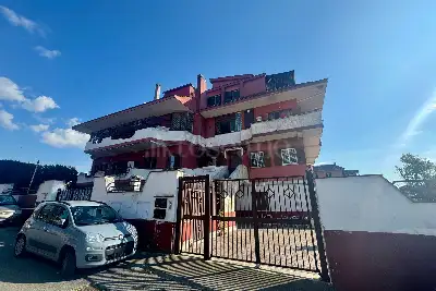 Casa in vendita, Via Mongardino, Roma