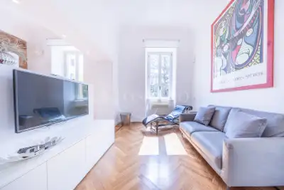 Casa in vendita, Via Castelfidardo, Roma