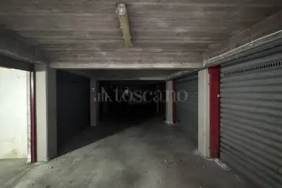 Garage in vendita, Via Leucatia, Catania