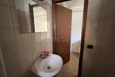 Negozio in vendita, Via Aurelia, Fiumicino