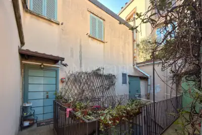 Casa in vendita, Via Pietro Maroncelli 7, Milano