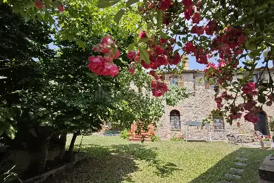 Casale in vendita, Località I Casali, Colle di Val d'Elsa