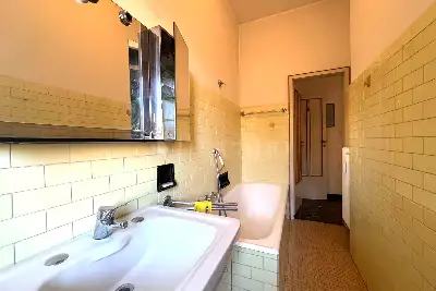 Casa in vendita, Via Riva di Reno, Bologna