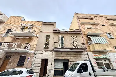 Palazzo in vendita, Via XXIV Maggio, Nettuno