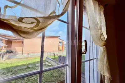 Villa Bifamiliare in vendita, Via Tredicesima Villaggio Sereno, Brescia