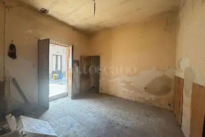 Casa Indipendente in vendita, Via Masaniello, Catania