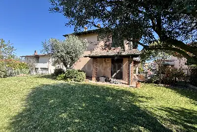 Villa Bifamiliare in vendita, Via Italo Calvino, San Zeno Naviglio