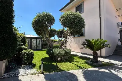 Villa in vendita, Via Ernesto Boezi, Roma