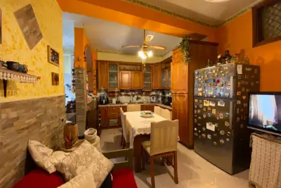 Casa in vendita, Via Trieste, Sant'Agata li Battiati