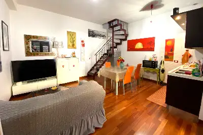 Villino a Schiera in vendita, Via Lidia Bianchi, Roma