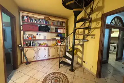 Casa in vendita, Via San Pietro, Buscate