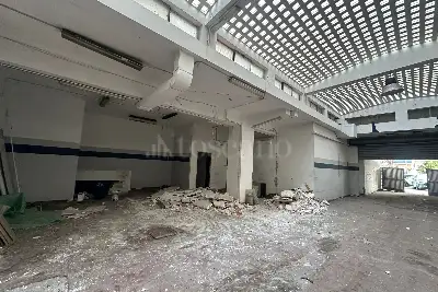 Magazzino in affitto, Viale Giuseppe Genoese Zerbi, Roma