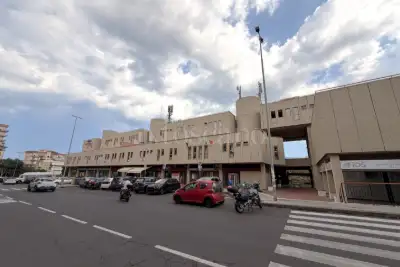 Negozio in vendita, Via Roberto Giuffrida Castorina, Catania