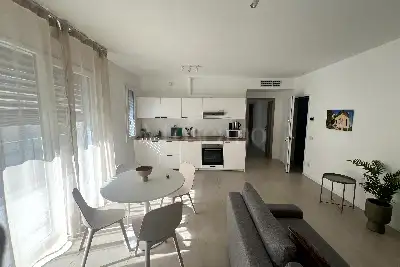 Casa in affitto, Via Bellinzona, Como