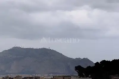 Villino a Schiera in vendita, Via alla Falconara, Palermo