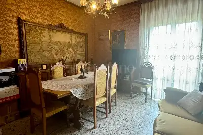 Casa in vendita, Via Leopoldo Cassese, Avellino