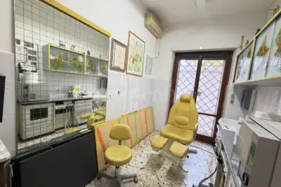 House for sale, Via Casalmonferrato, Roma
