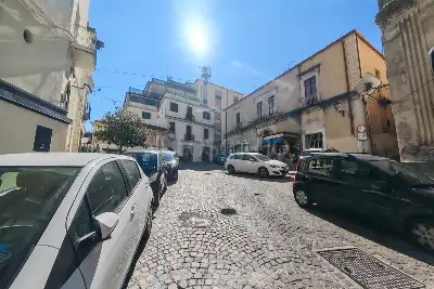 Negozio in vendita, Salita I del Rosario, Catanzaro