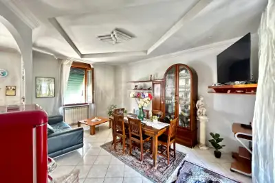 Casa in vendita, Via Ponchiroli, Castellanza