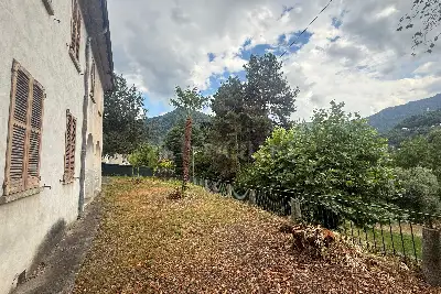 Casa Indipendente in vendita, Via Roma, Dizzasco