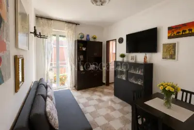 Casa in vendita, Via Legnone, Milano