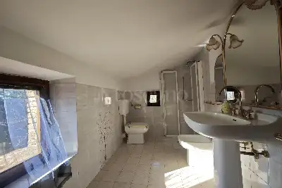 Casale in vendita, Località Maggiano, Casole d'Elsa