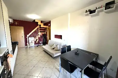 Casa in vendita, Via Elmas, Roma