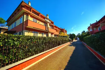 Villa Plurifamiliare in vendita, Via Tespi, Roma