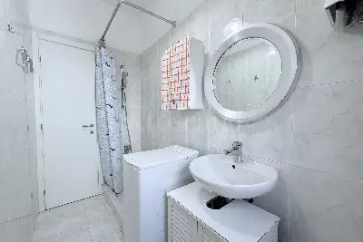 Casa in vendita, via Vincenzo Giordano Orsini , Milano