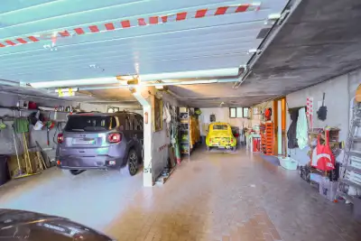 Villa in vendita, Via Gaetano Casati, Besana in Brianza