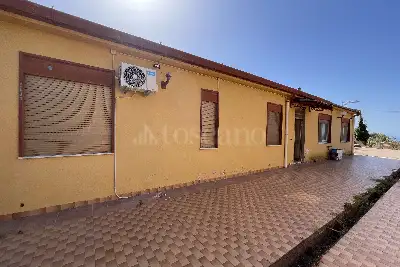 Casa Indipendente in vendita, C/da Malapezza Spartà, Messina