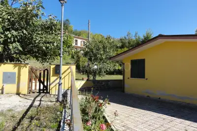 Villa in vendita, VIA PAGLIARA SNC, Petrella Salto
