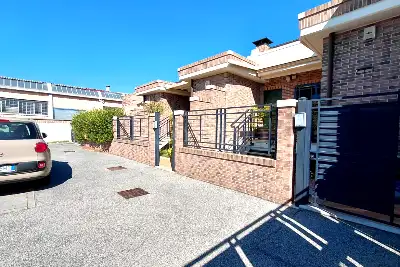 Villino a Schiera in vendita, Via Paolo Orsi, Roma