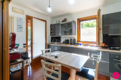 Villa in vendita, Via Custoza, Fontanafredda