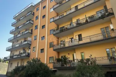Casa in vendita, Viale Vincenzo de Filippis, Catanzaro