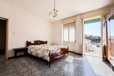 Casa Indipendente in vendita, Via Papa Giovanni XXIII 7, Luras