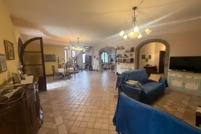 Casa Indipendente in vendita, Via Panaria Bassa, Bomporto