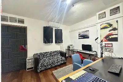 Magazzino in vendita, Via Giambellino, Milano