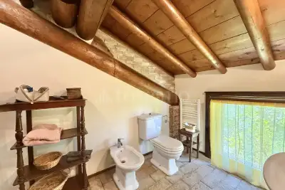 Villa in vendita, Strada San Pietro, Monzambano