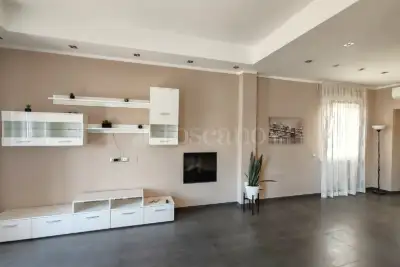 House for sale, Via dei Bentivoglio, Roma