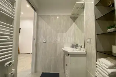 Casa in vendita, Via Pietro Maroncelli, 11, Milano