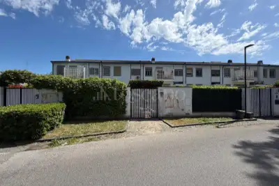 Villa Plurifamiliare in vendita, Via Pittaco, Roma